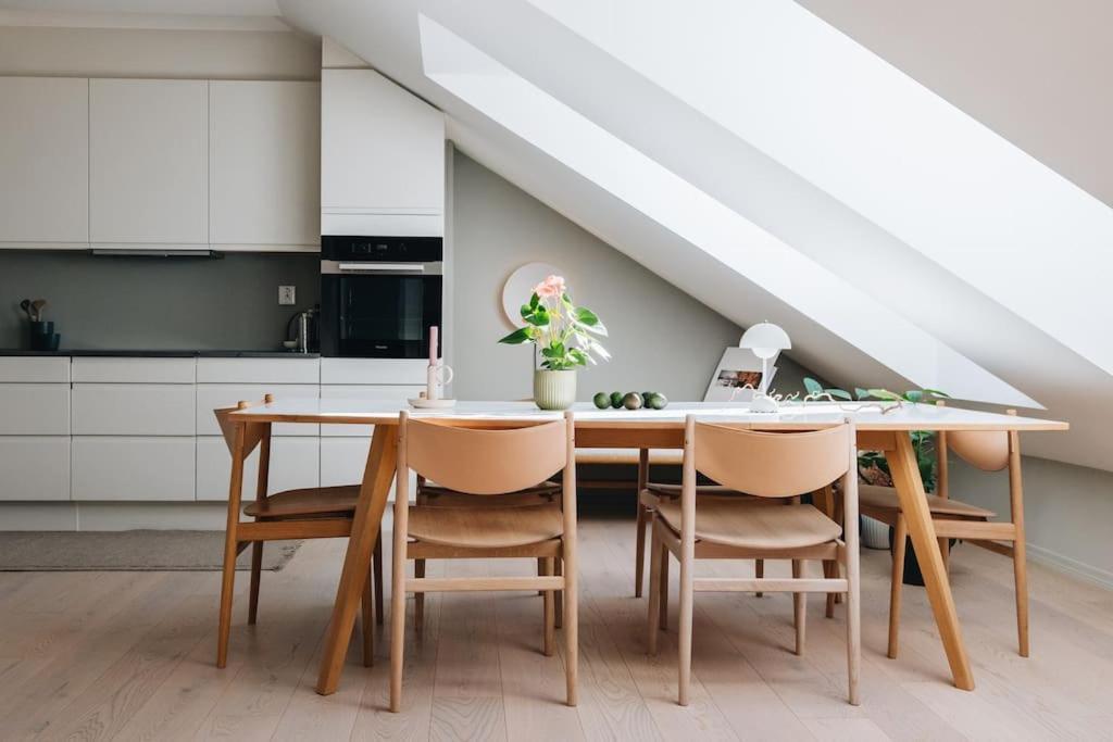 Beautiful Penthouse With An Ocean View In Bergen Leilighet Eksteriør bilde