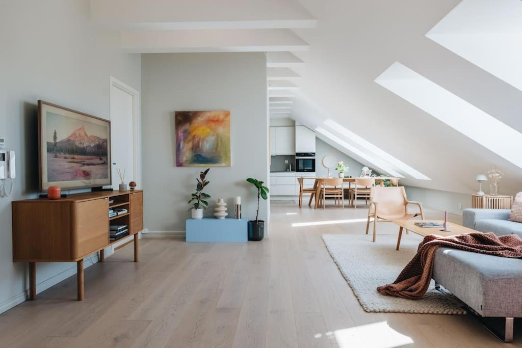 Beautiful Penthouse With An Ocean View In Bergen Leilighet Eksteriør bilde